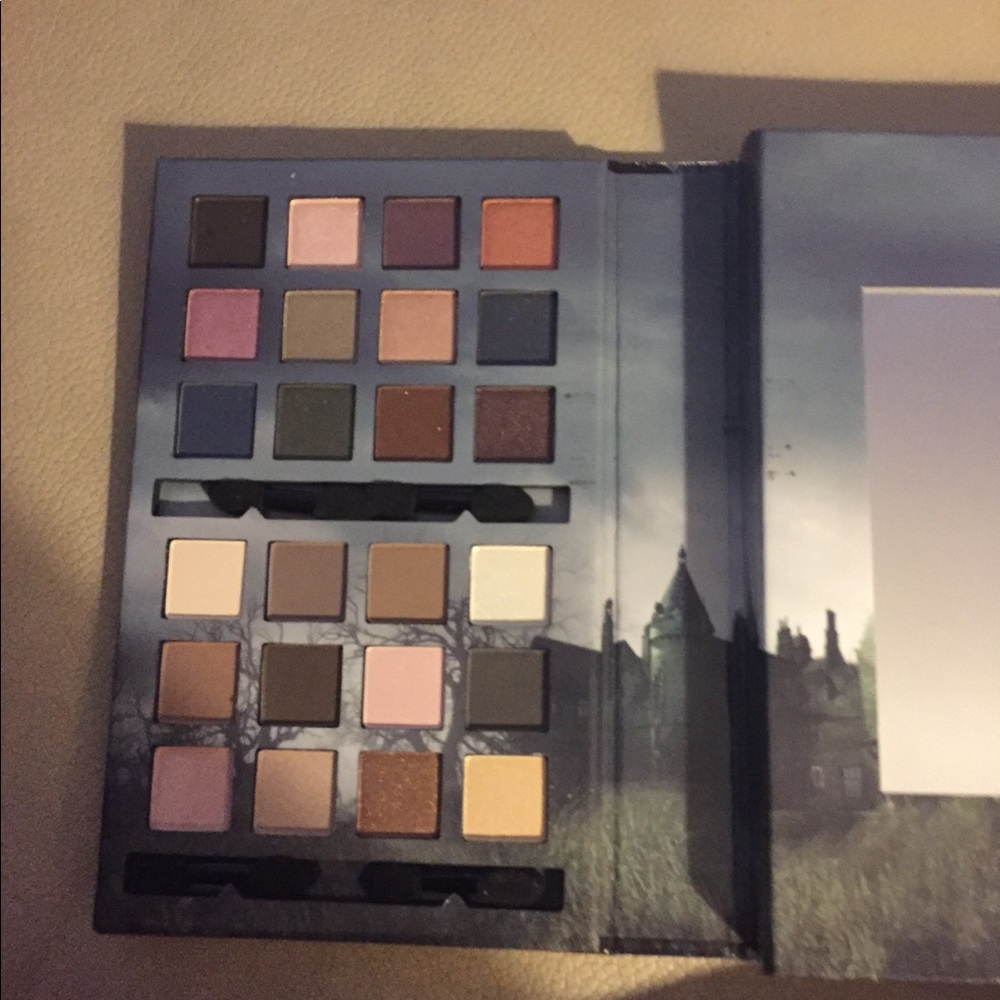 Eye make up never used from nyx collection